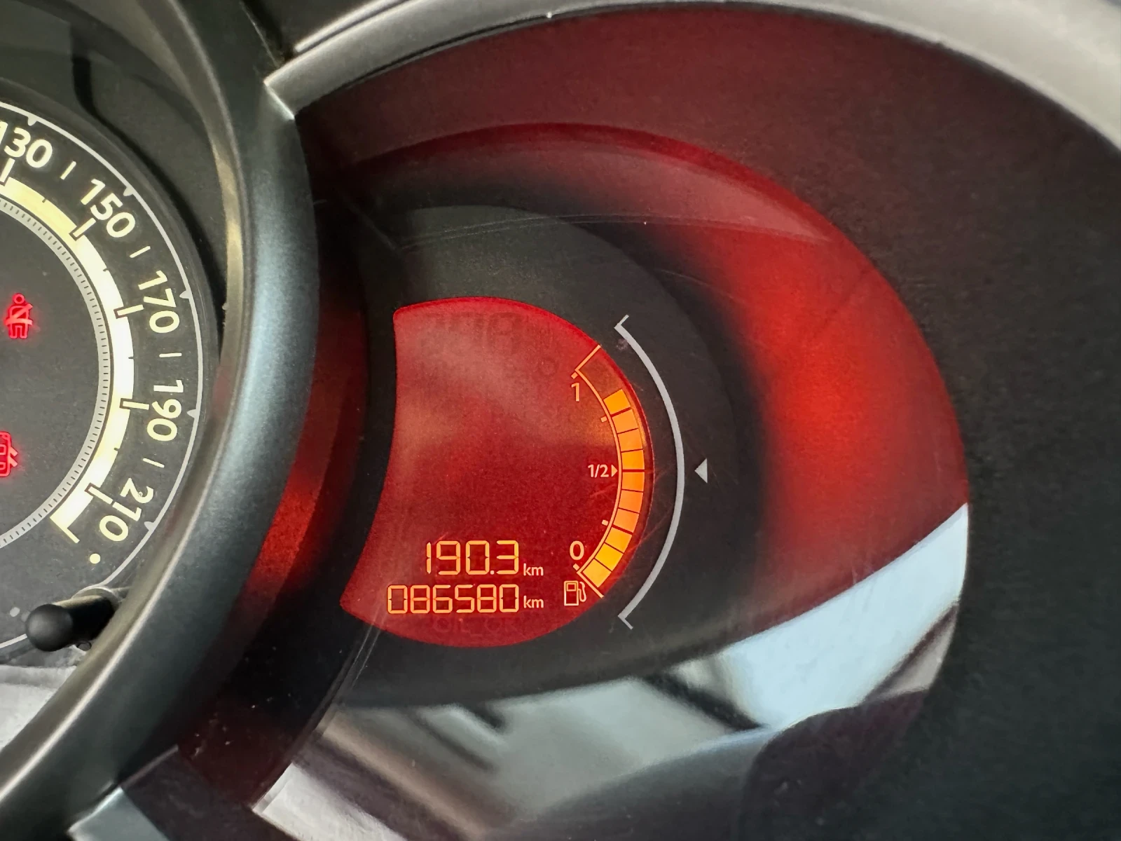 Citroen C3 1.6hdi / 86000км, снимка 7 - Автомобили и джипове - 53847414