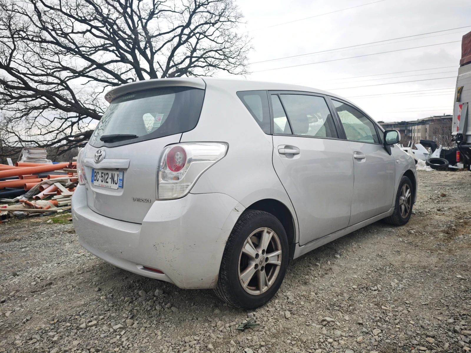 Toyota Verso, снимка 6 - Автомобили и джипове - 54088458