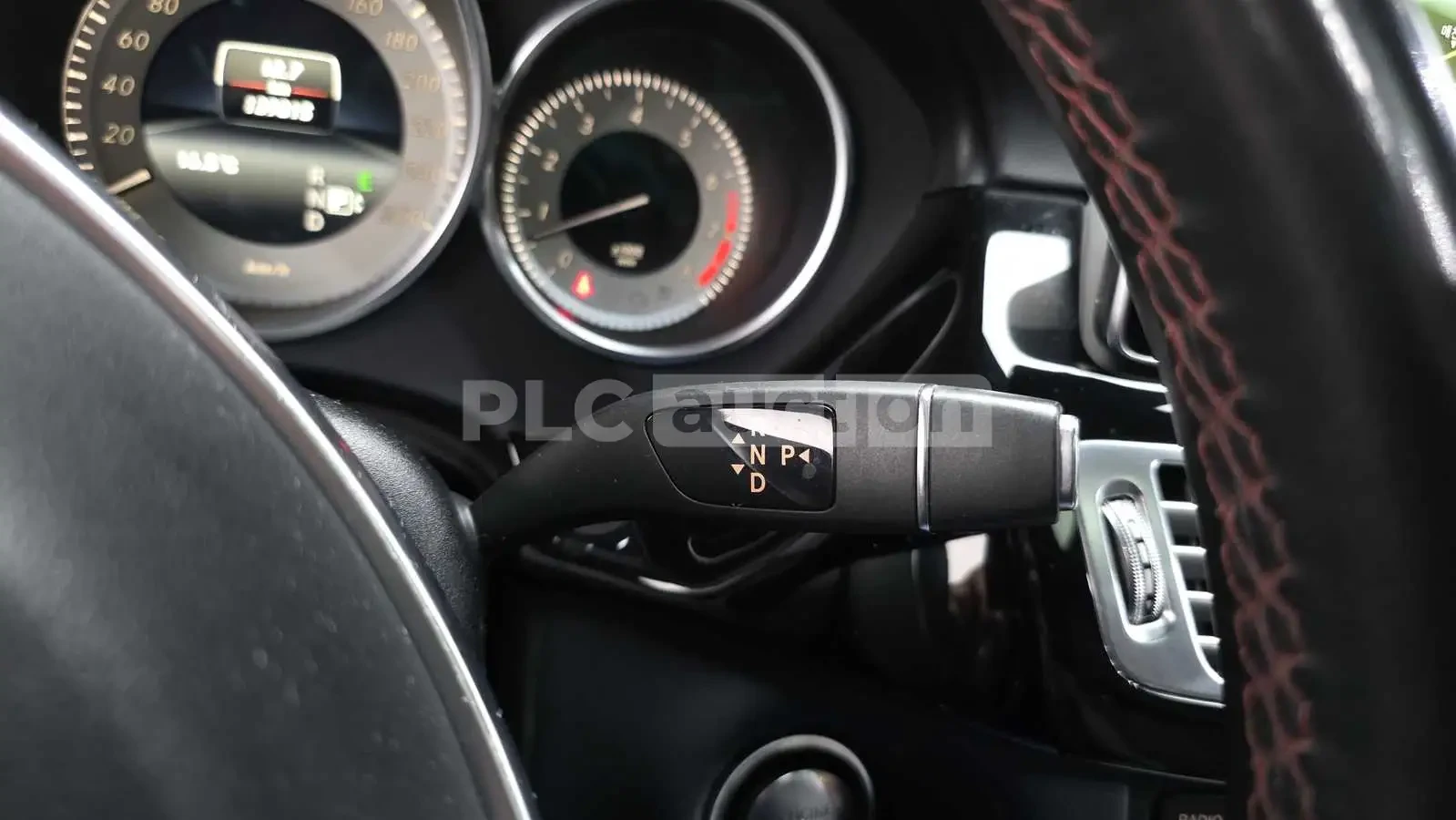 Mercedes-Benz CLS 400 Навигационна система* Кожен салон* 360-градусова к, снимка 9 - Автомобили и джипове - 54055998