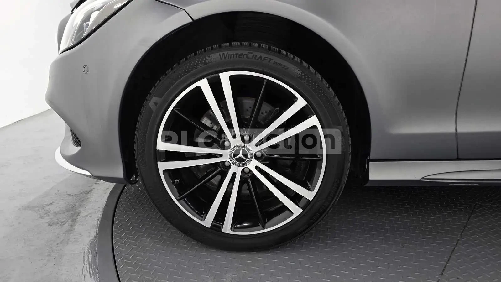 Mercedes-Benz CLS 400 Навигационна система* Кожен салон* 360-градусова к, снимка 5 - Автомобили и джипове - 54055998