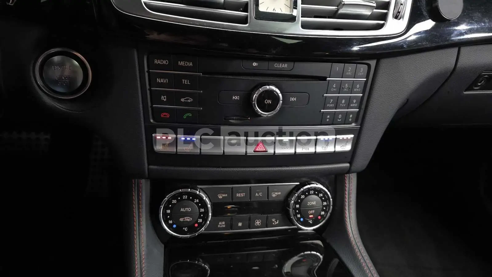 Mercedes-Benz CLS 400 Навигационна система* Кожен салон* 360-градусова к, снимка 16 - Автомобили и джипове - 54055998