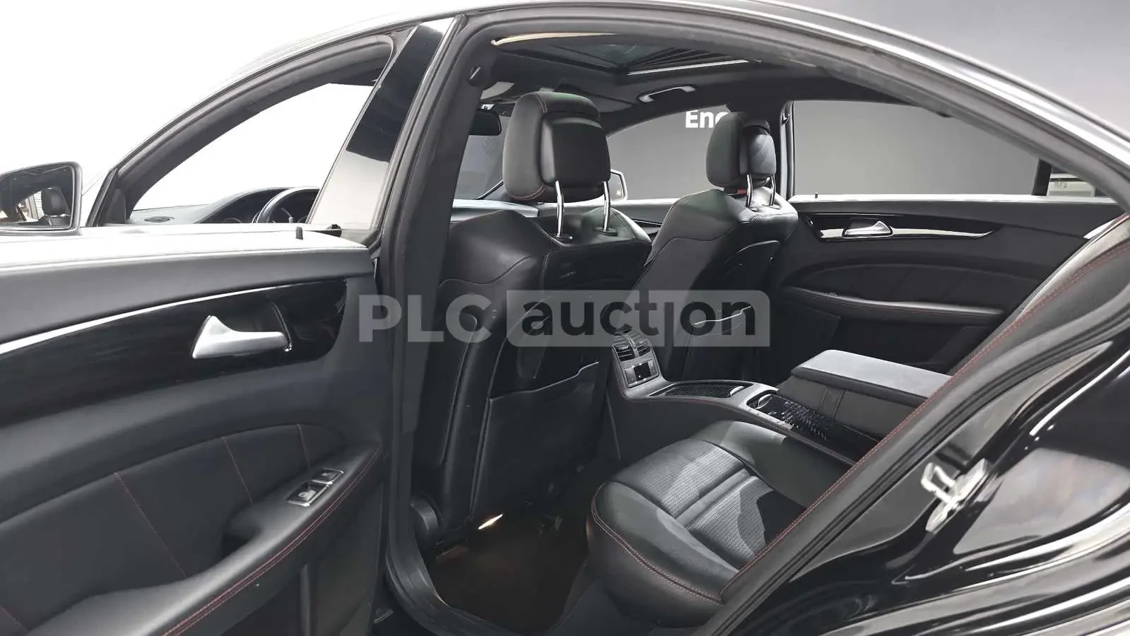 Mercedes-Benz CLS 400 Навигационна система* Кожен салон* 360-градусова к, снимка 12 - Автомобили и джипове - 54055998