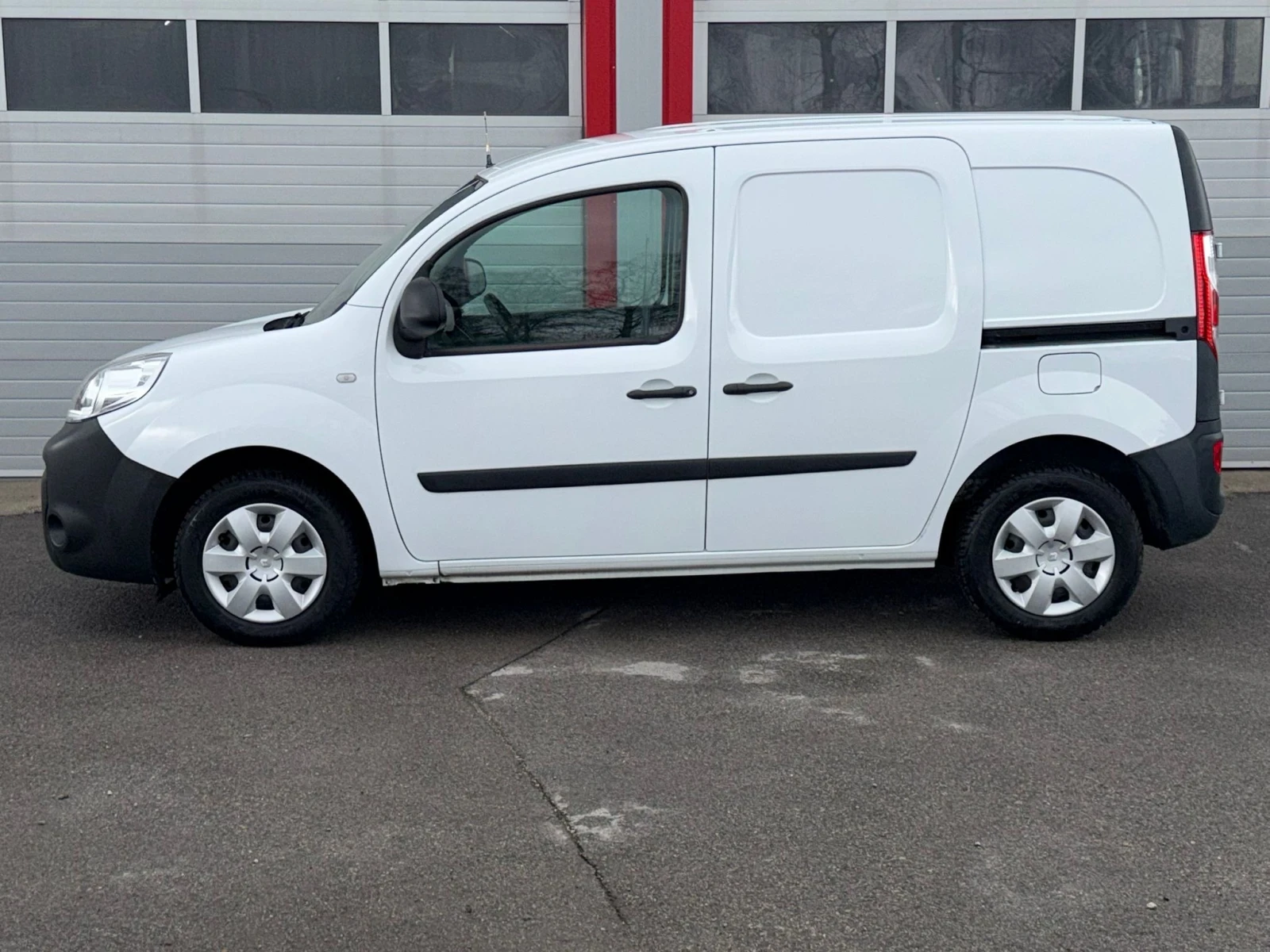 Renault Kangoo 1.5DCI KLIMATIK EVRO 6B N1 ЛИЗИНГ!!!, снимка 6 - Автомобили и джипове - 54082890