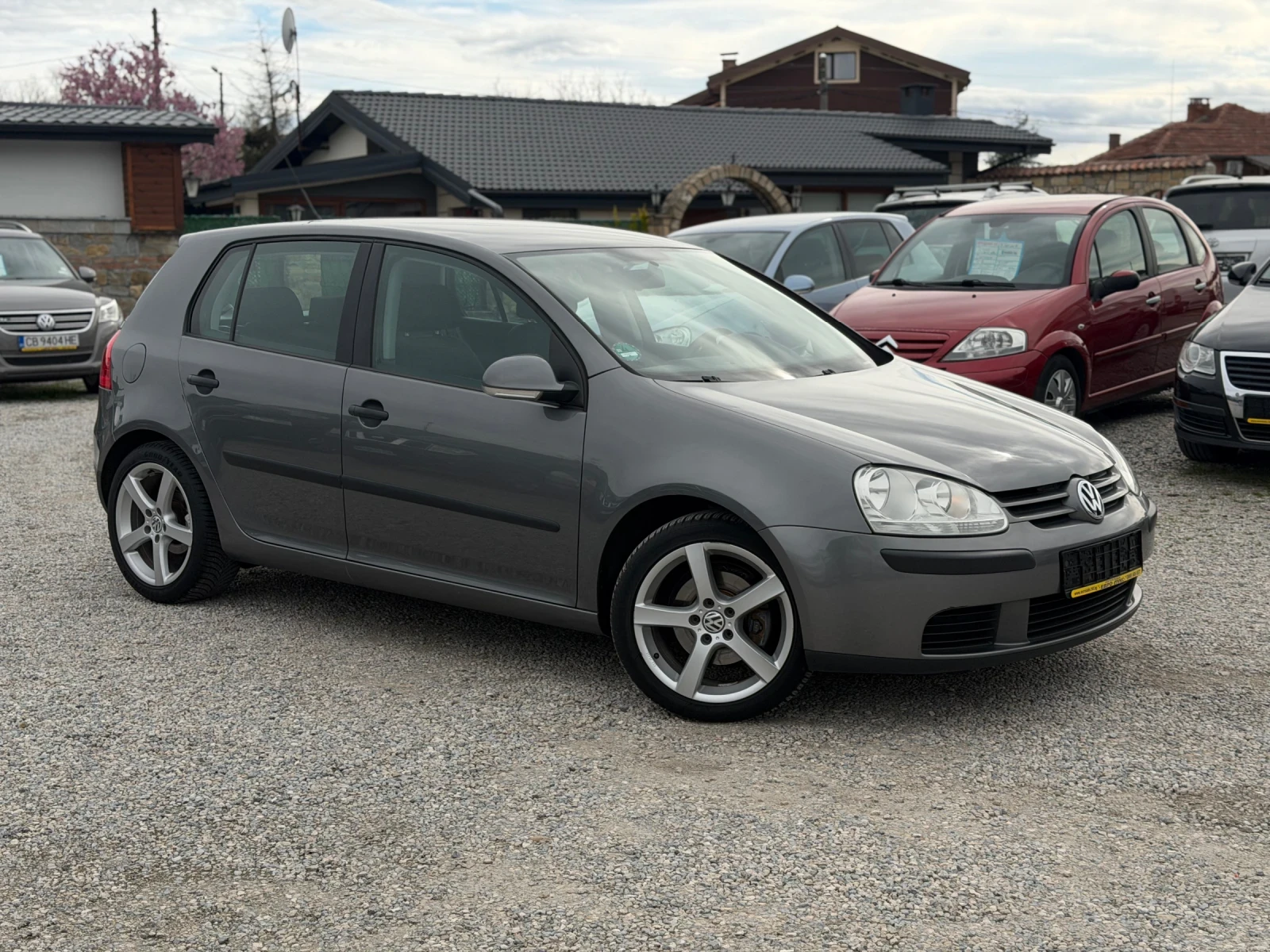 VW Golf 1.9TDI 105кс КЛИМАТРОНИК, снимка 7 - Автомобили и джипове - 54133331