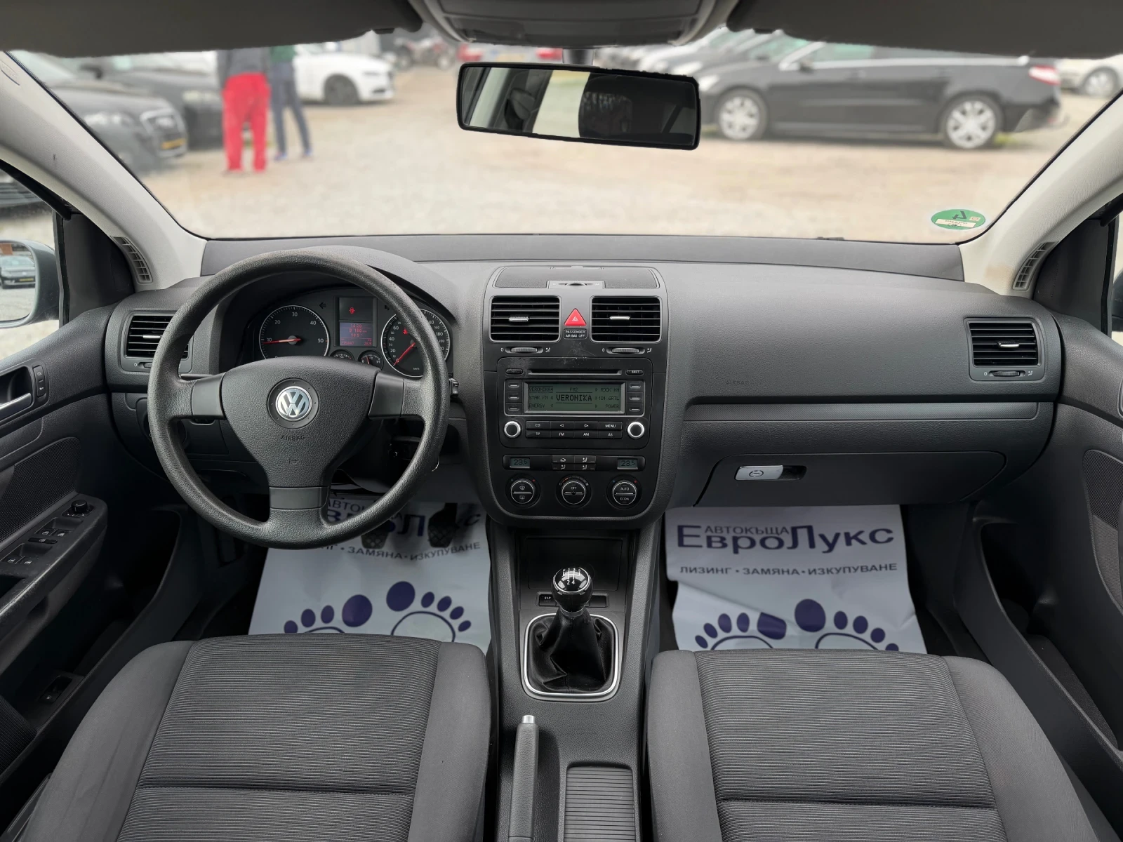 VW Golf 1.9TDI 105кс КЛИМАТРОНИК, снимка 9 - Автомобили и джипове - 54133331