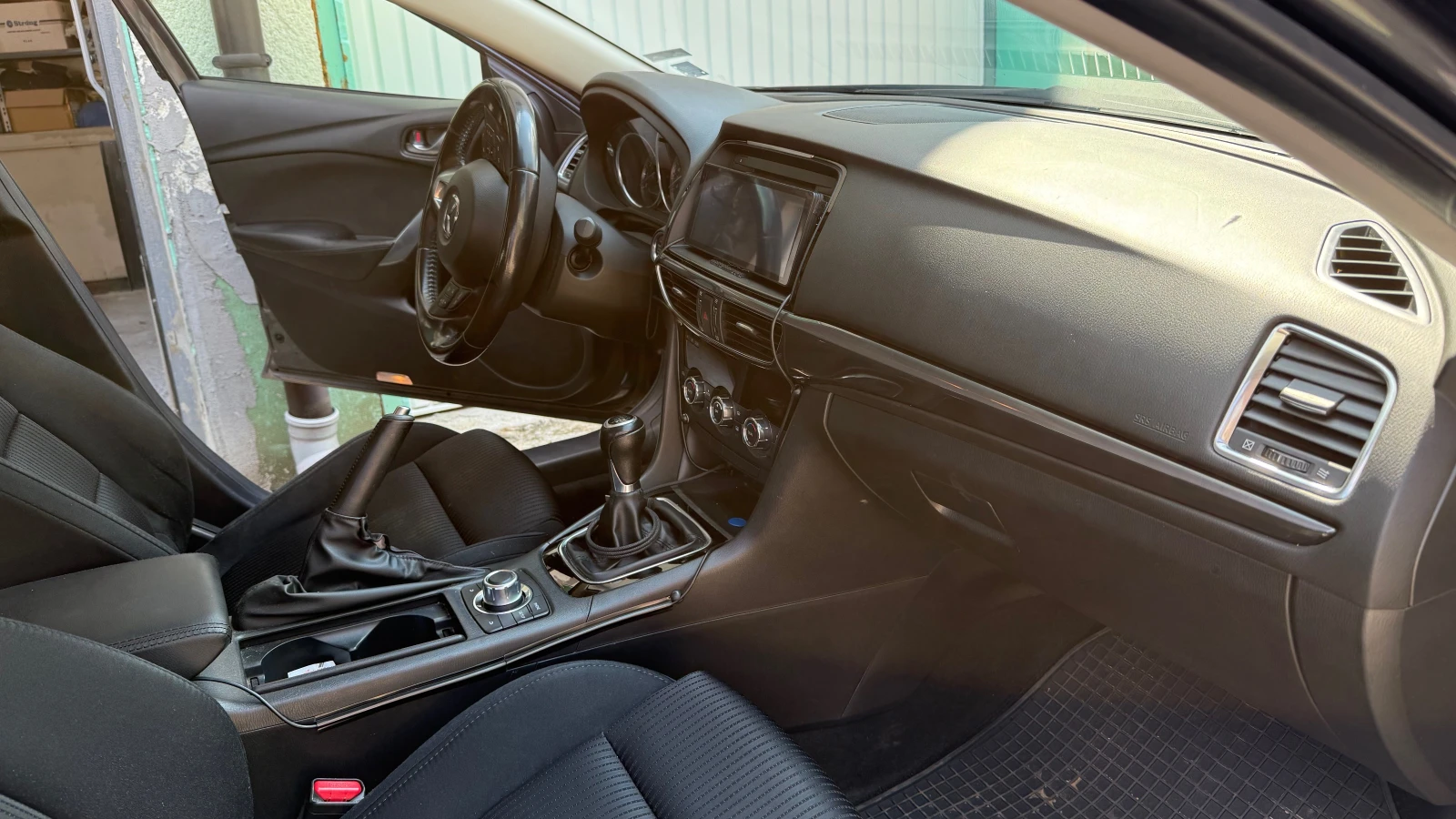 Mazda 6 SKYACTIV-G, снимка 10 - Автомобили и джипове - 54244700