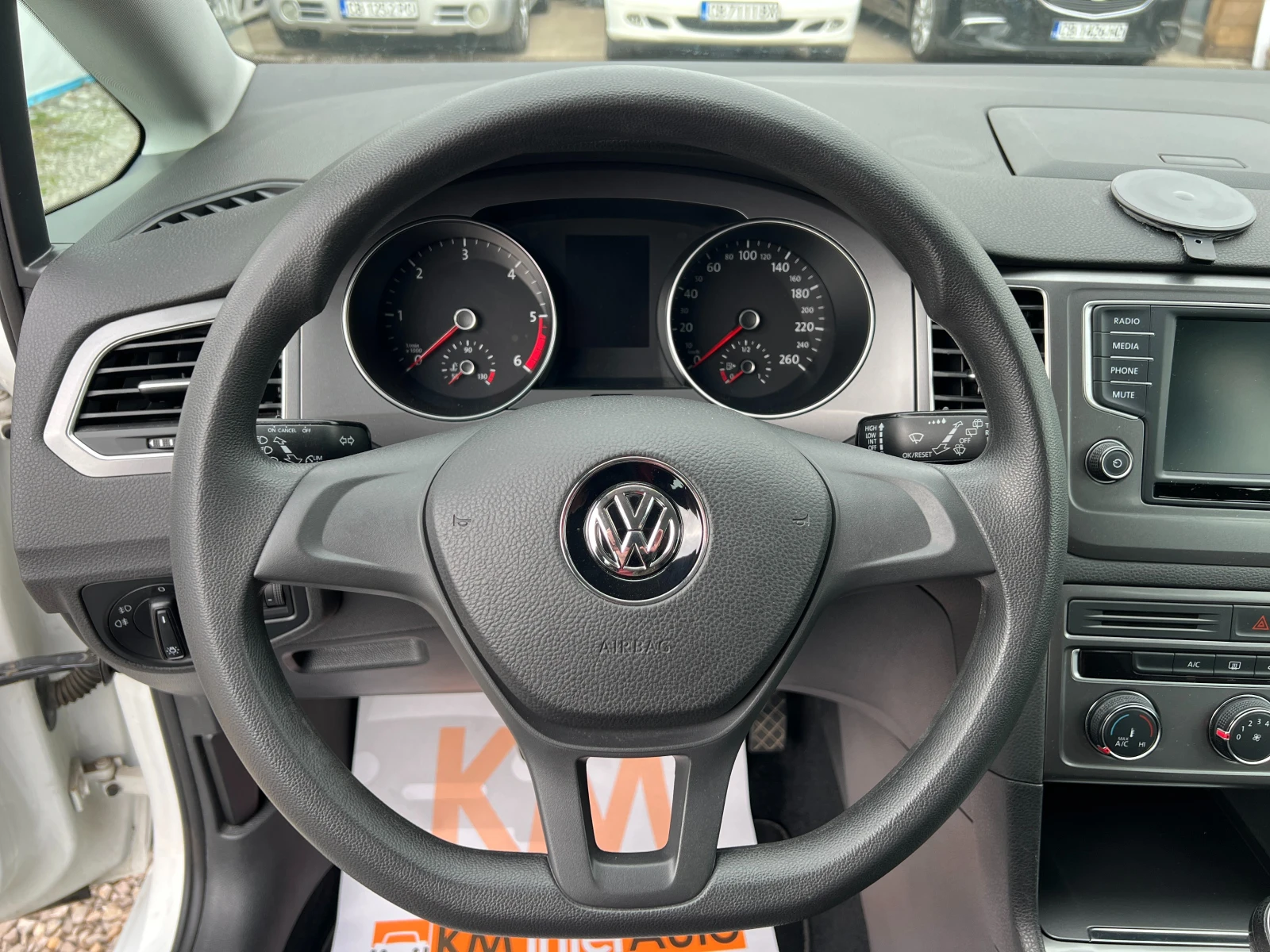 VW Golf SPORTSVAN 1.6TDI ������ ������/�������� ������� | Mobile.bg � ����������� 9