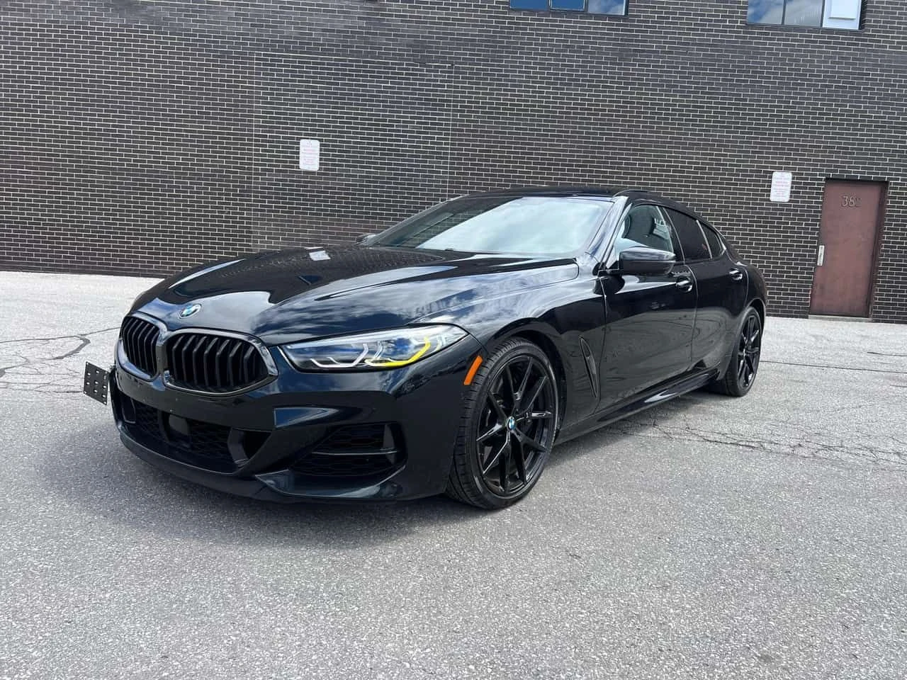BMW 850 M850i xDrive * DISTRONIC| SOFT-CLOSE| 360| SUNROOF