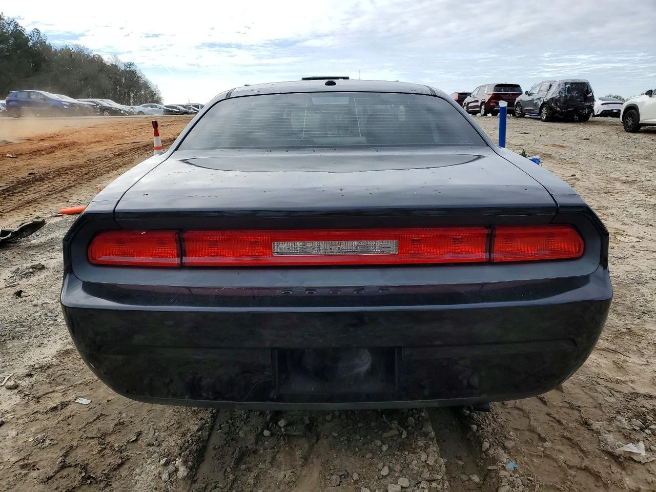 Dodge Challenger 3.5l Se, снимка 6 - Автомобили и джипове - 54479837