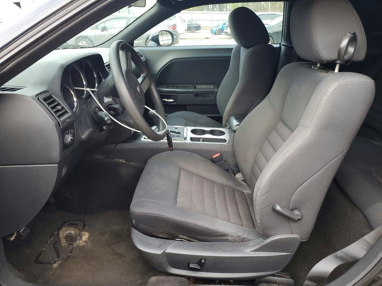 Dodge Challenger 3.5l Se, снимка 7 - Автомобили и джипове - 54479837