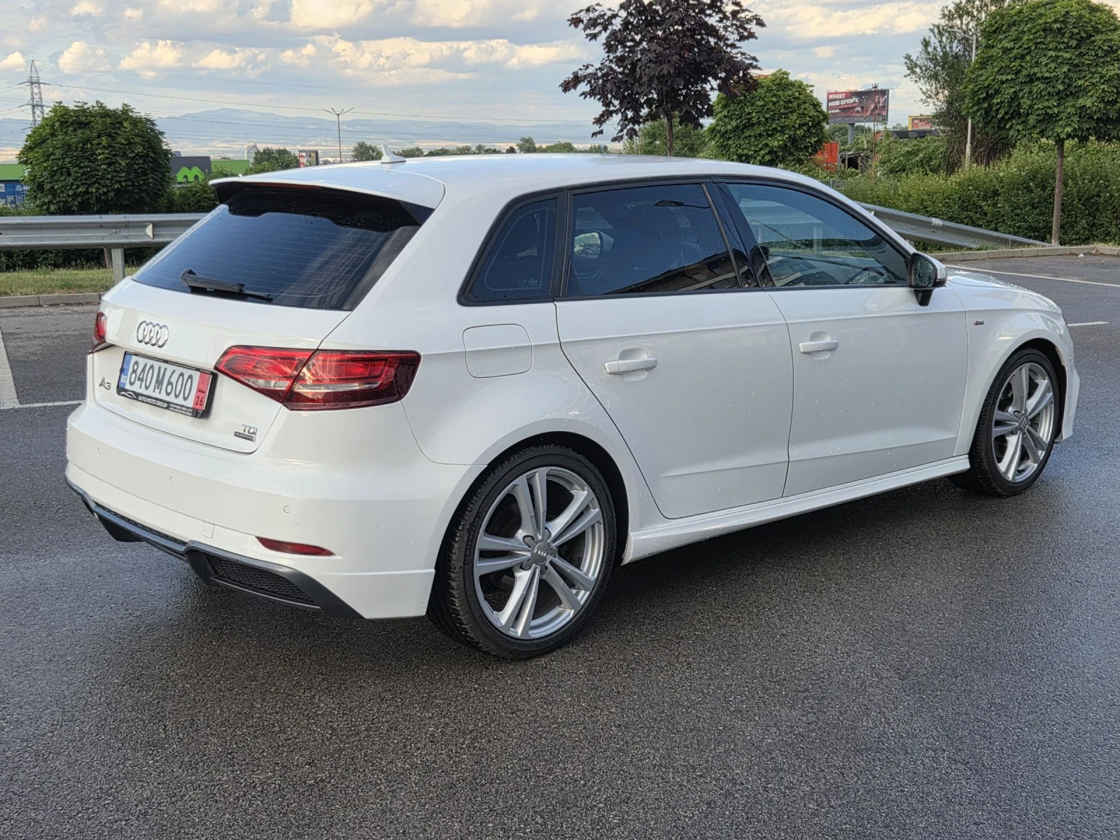 Audi A3 2.0TDI Quattro S-line, снимка 8 - Автомобили и джипове - 54935041