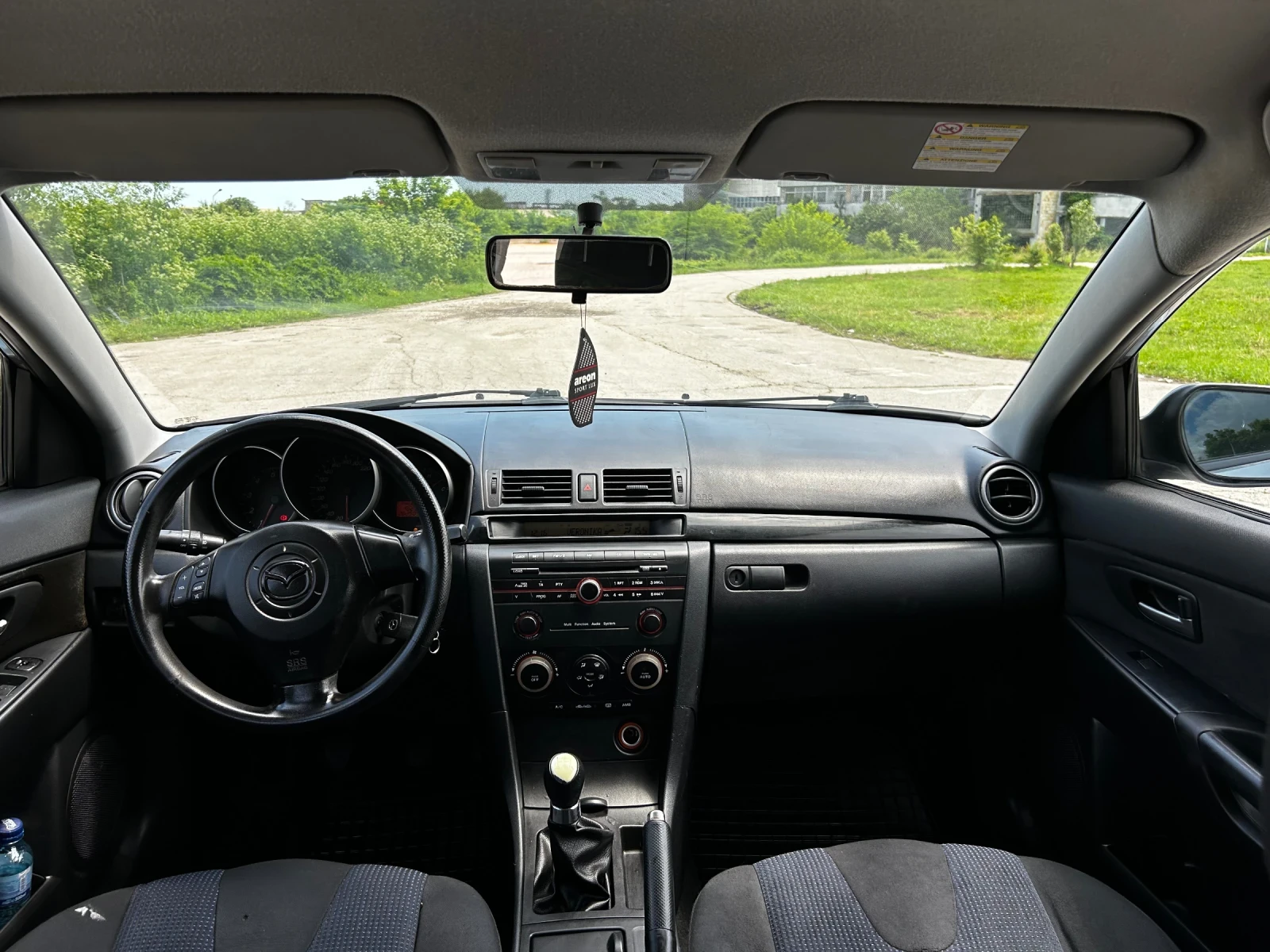 Mazda 3 1.6, снимка 12 - Автомобили и джипове - 54783751