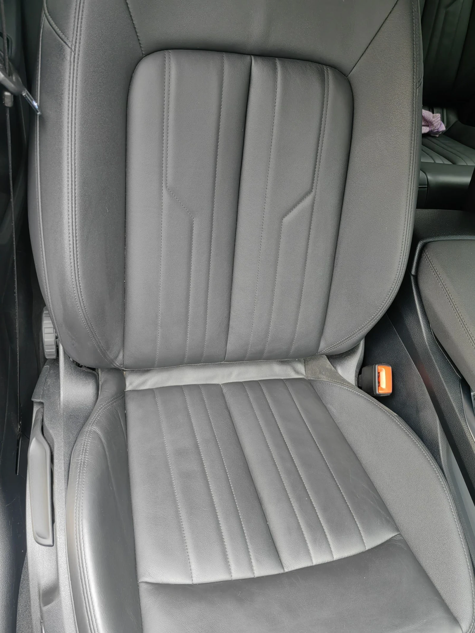 Audi E-Tron QUATTRO, снимка 6 - Автомобили и джипове - 54952765