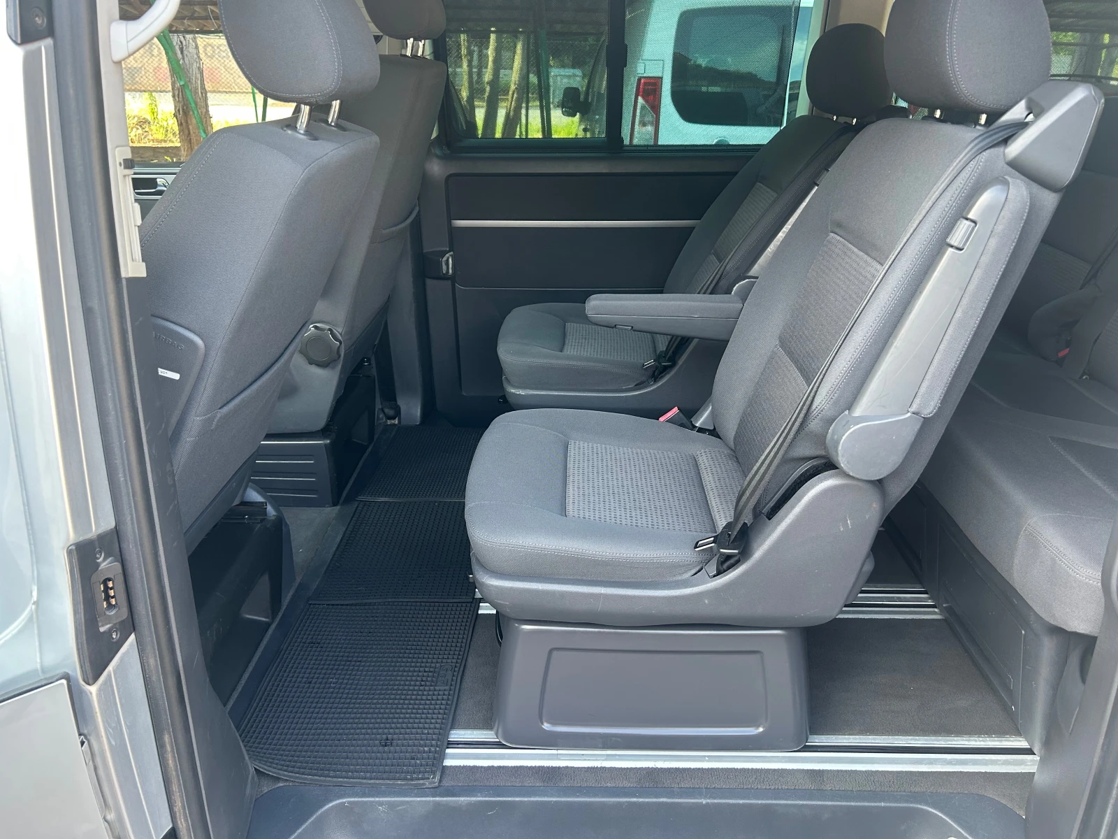 VW Multivan | Mobile.bg � ����������� 11