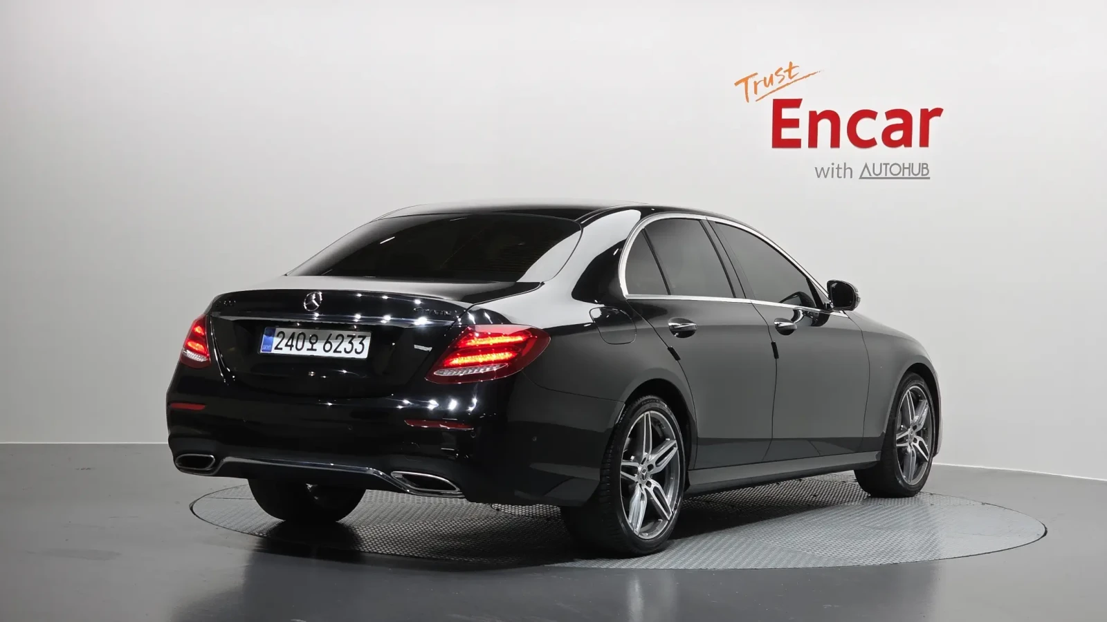 Mercedes-Benz E 300 BURMESTER 3D| DISTRO| 360| �����| HEADS UP| MULTIB | Mobile.bg � ����������� 2