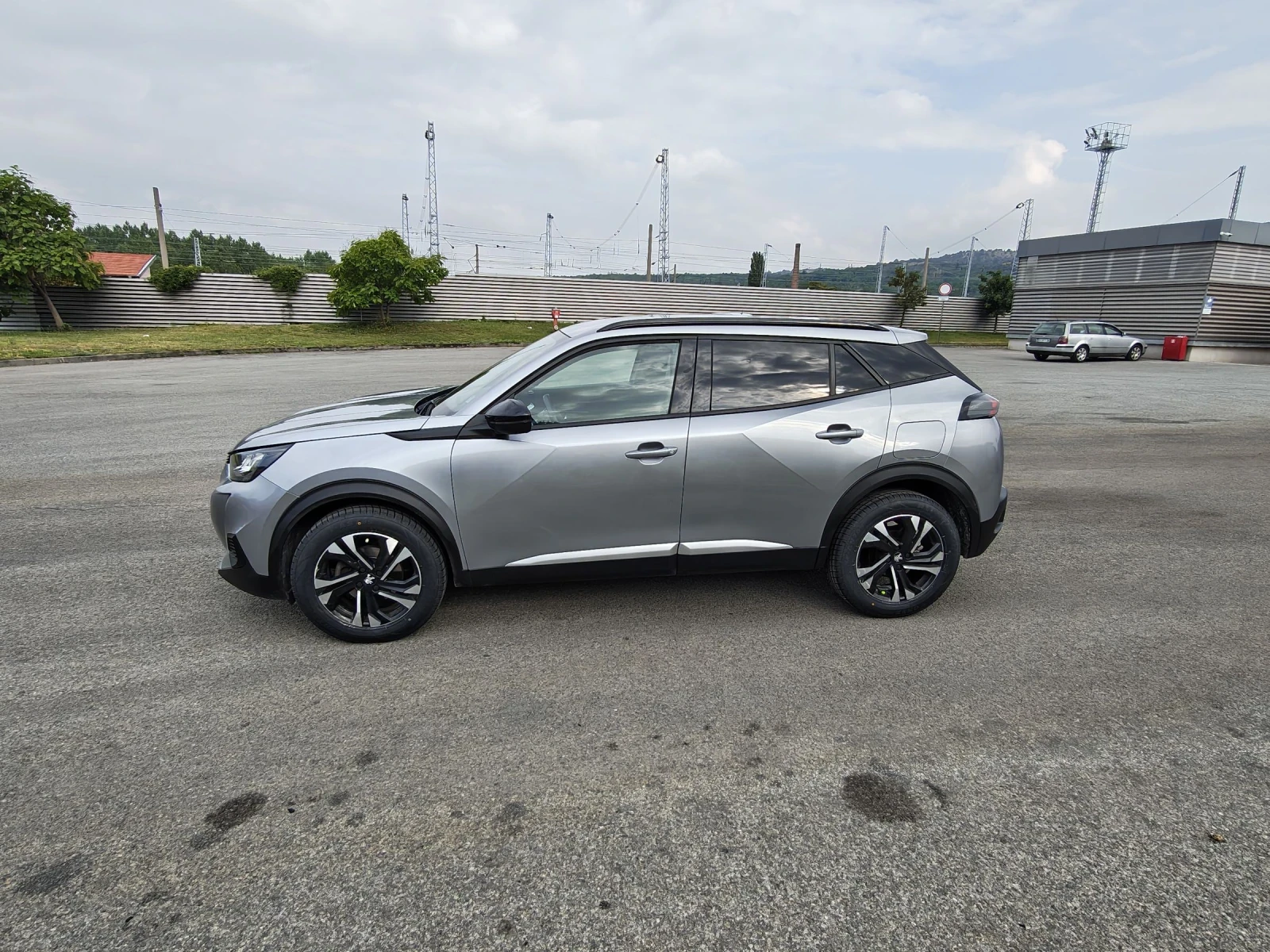 Peugeot 2008 1.2i | Mobile.bg � ����������� 4