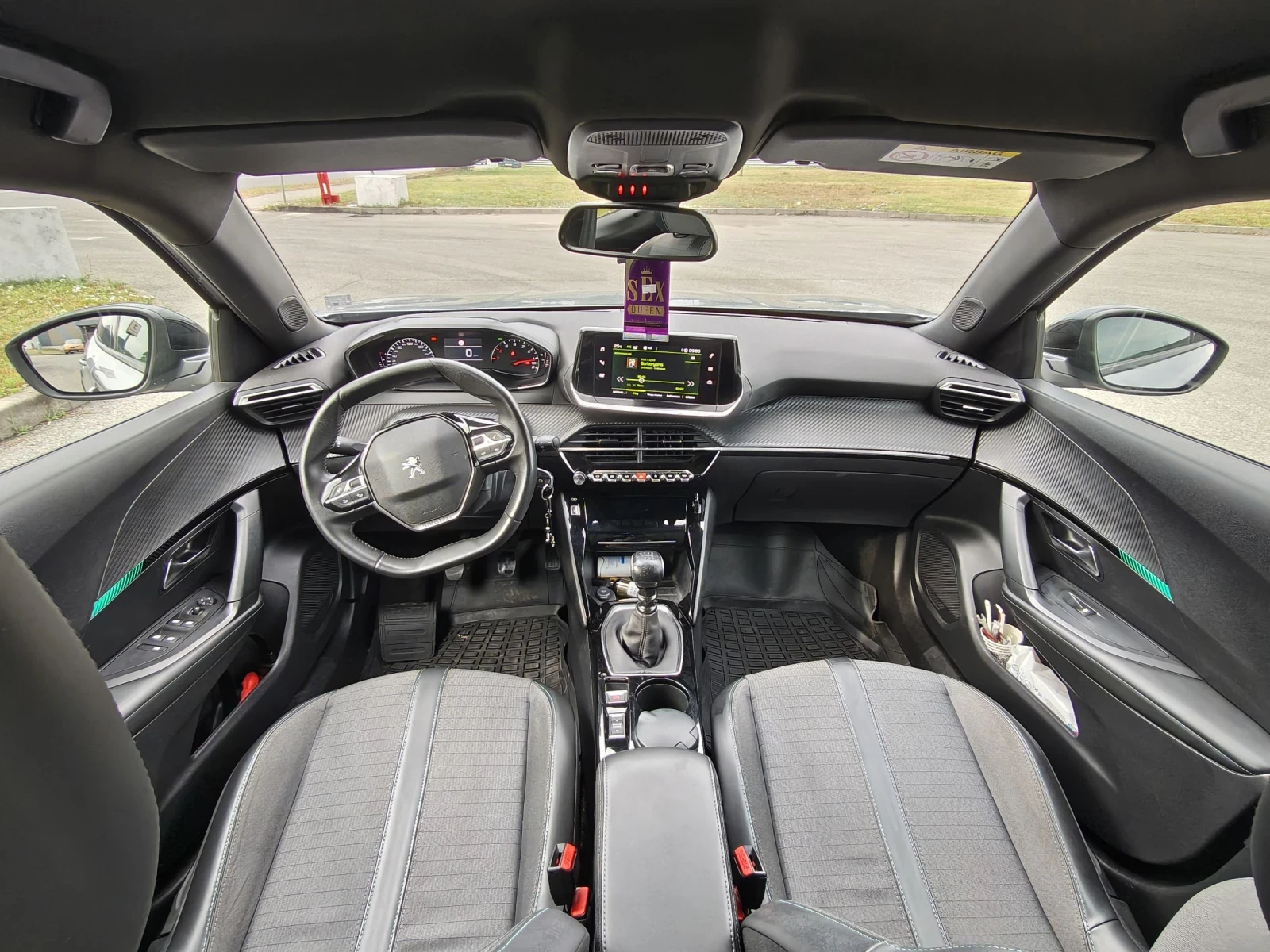 Peugeot 2008 1.2i | Mobile.bg � ����������� 9
