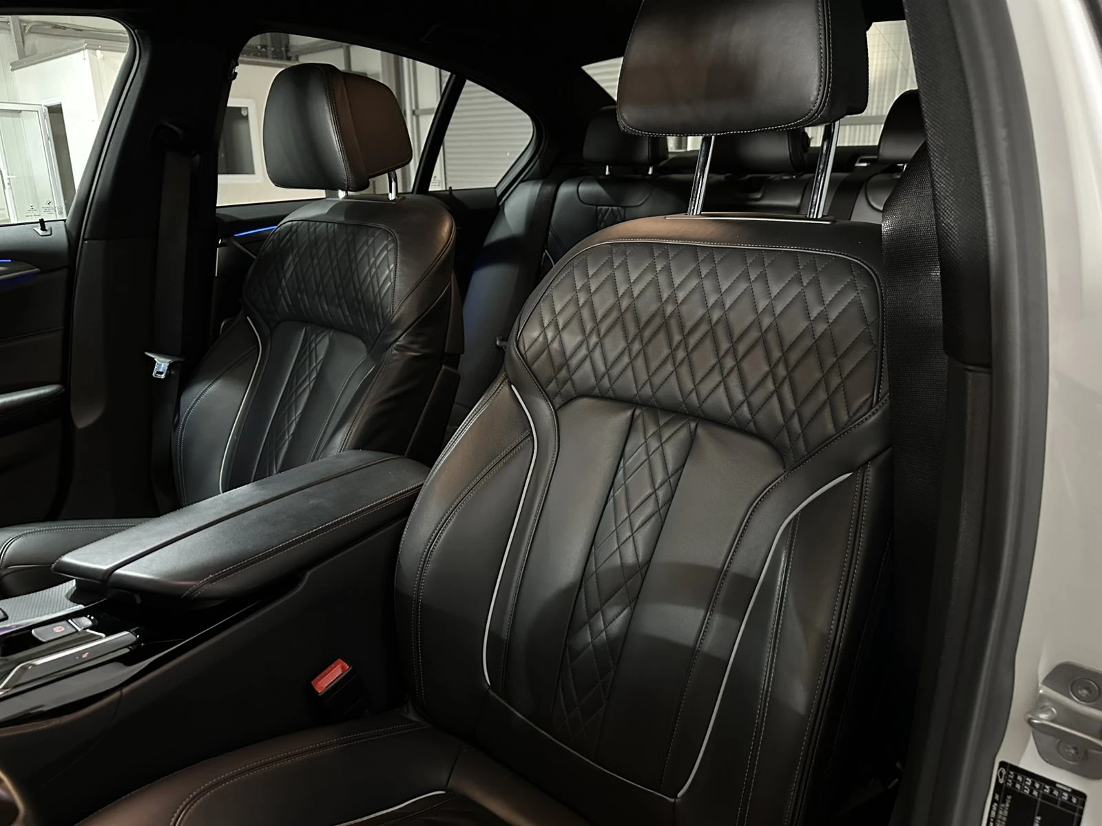 BMW 540 xdrive М performance , снимка 14 - Автомобили и джипове - 55407414