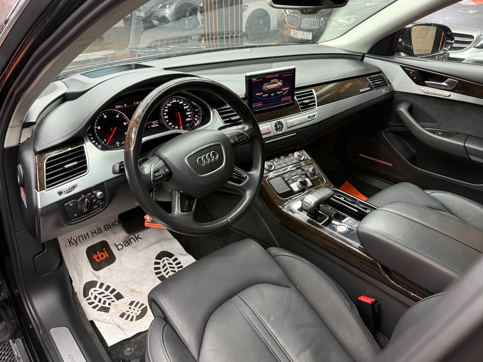 Audi A8 4.2TDI 385 к.с./160000км/БАРТЕР/ЛИЗИНГ/КОМЕНТАР, снимка 8 - Автомобили и джипове - 55693167