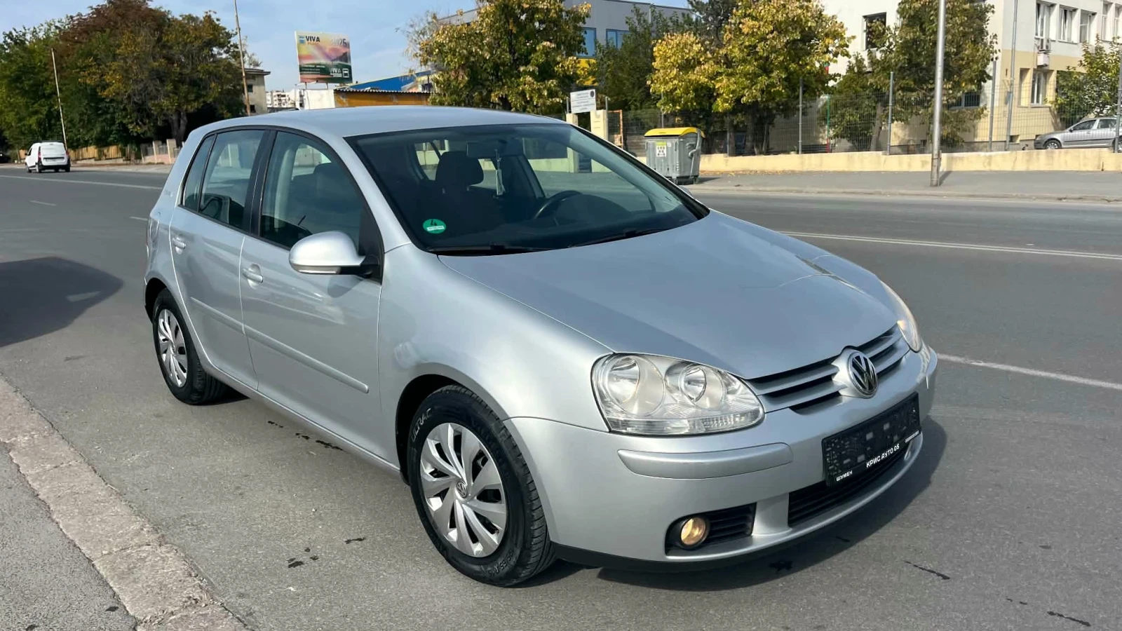 VW Golf 1.9 TDI , снимка 2 - Автомобили и джипове - 56412363