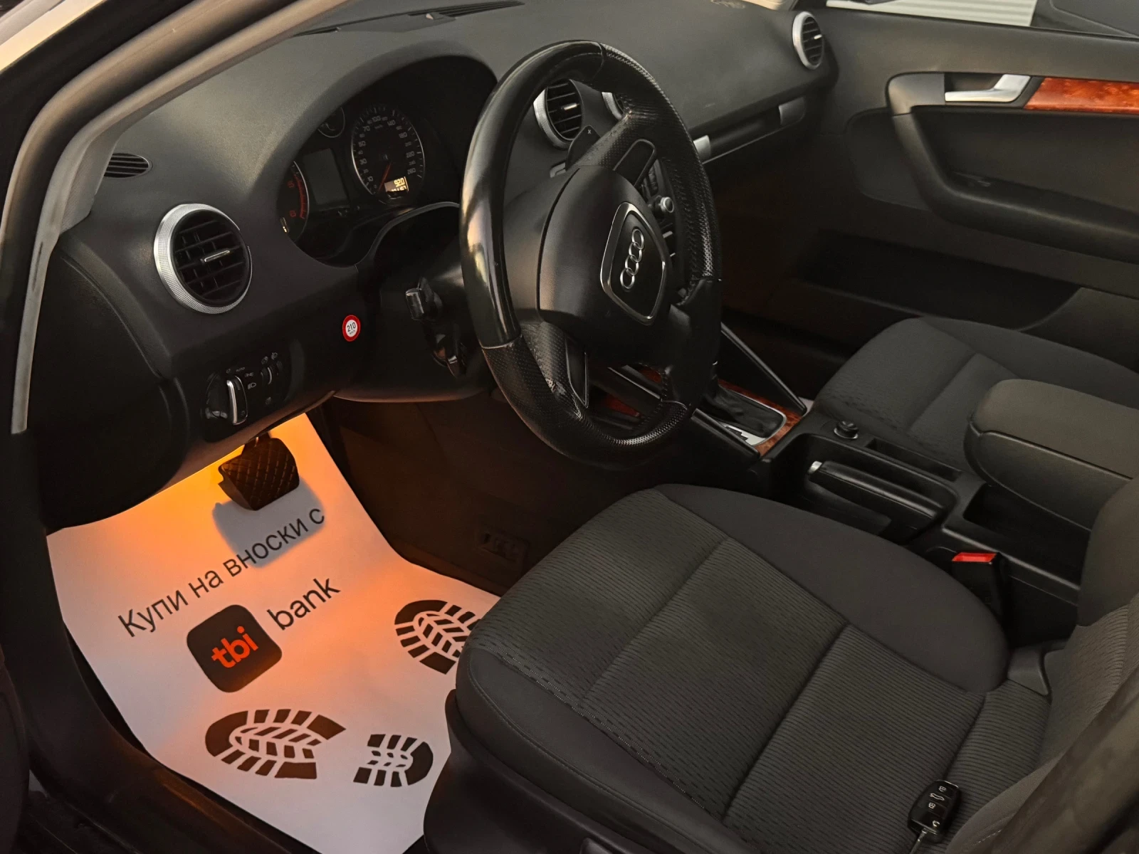 Audi A3 АВТОМАТИК  FACELIFT, снимка 12 - Автомобили и джипове - 56583944