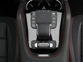 Mercedes-Benz GLE 53 4MATIC AMG/4-MATIC/FACELIFT/NIGHT/BURM/360/PANO/MULTIBEAM, снимка 8