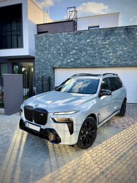 BMW X7 НАЛИЧЕН - M60i - Auto Bavaria - Поръчков  1