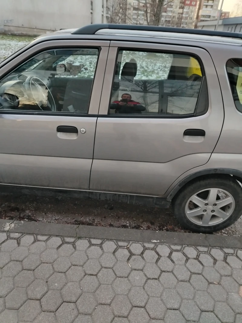 Suzuki Ignis, снимка 2 - Автомобили и джипове - 48115287