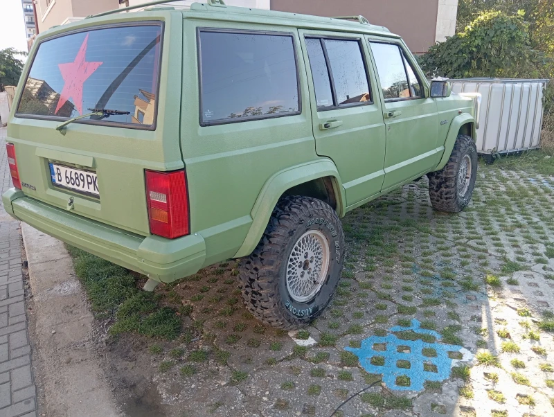 Jeep Cherokee, снимка 6 - Автомобили и джипове - 48473989