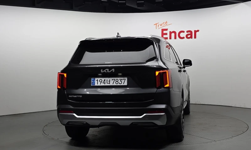 Kia Sorento Diesel 2.2 2Wd, снимка 4 - Автомобили и джипове - 51844928