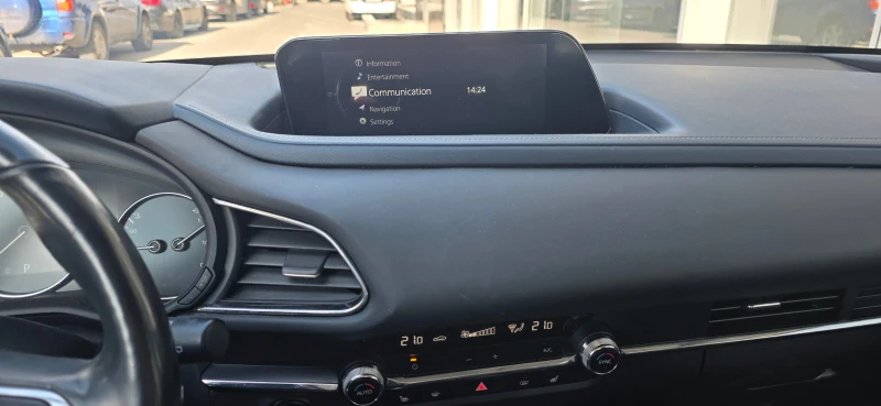 Mazda CX-30 AWD / 4x4 COM + , снимка 10 - Автомобили и джипове - 53511129