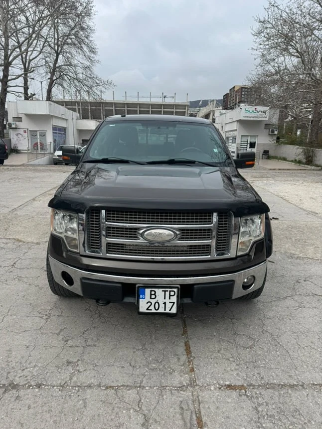Ford F150 Lariat 5.4 v8 4X4 - изображение 2