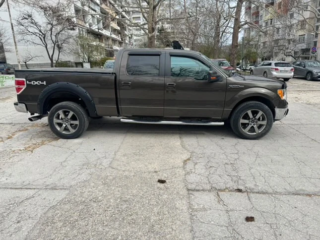 Ford F150 Lariat 5.4 v8 4X4 - изображение 5