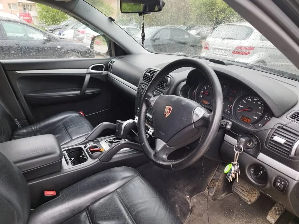 Porsche Cayenne  - изображение 5
