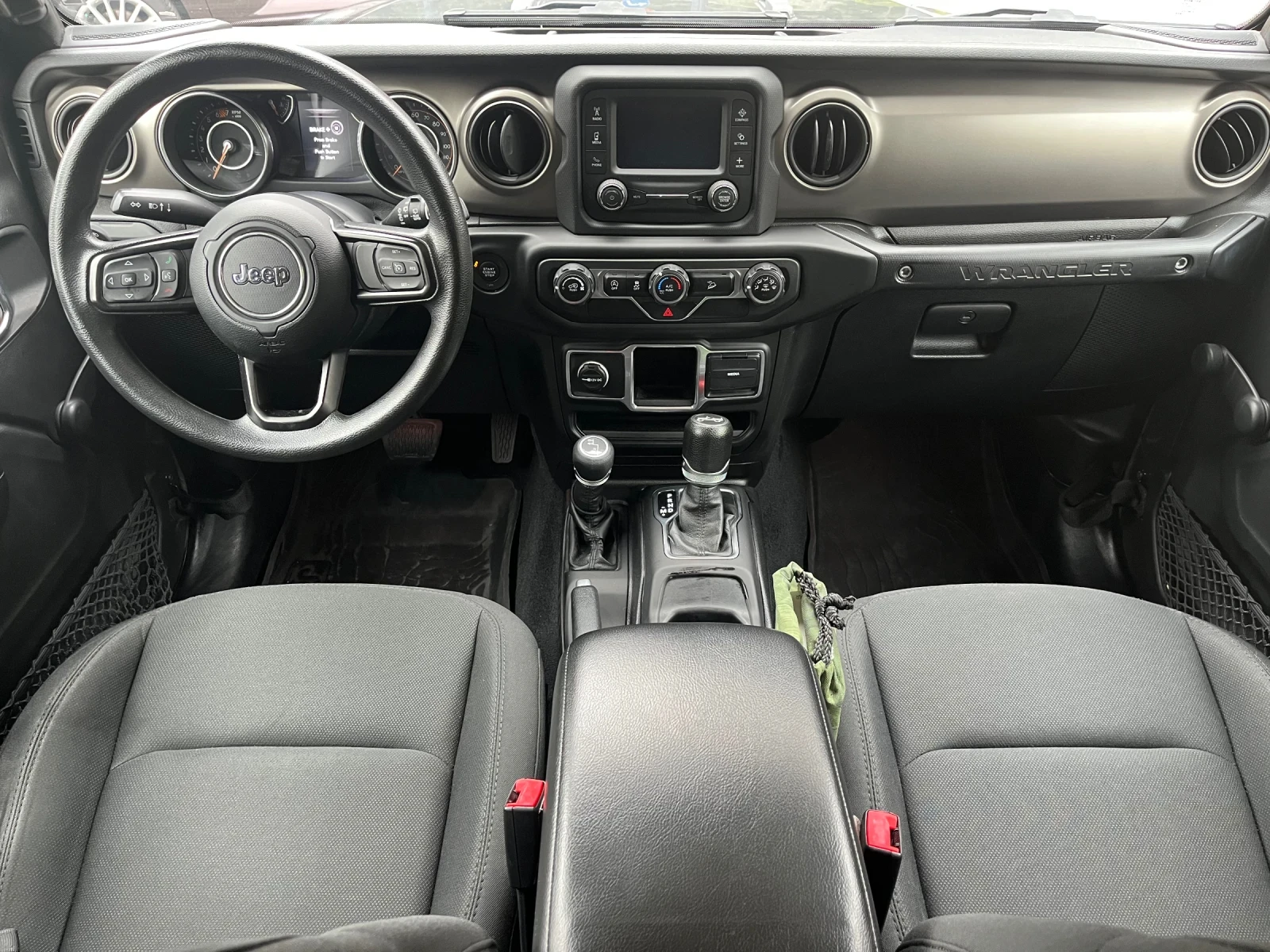 Jeep Wrangler UNLIMITED/SPORT/2.0I/TURBO - изображение 9