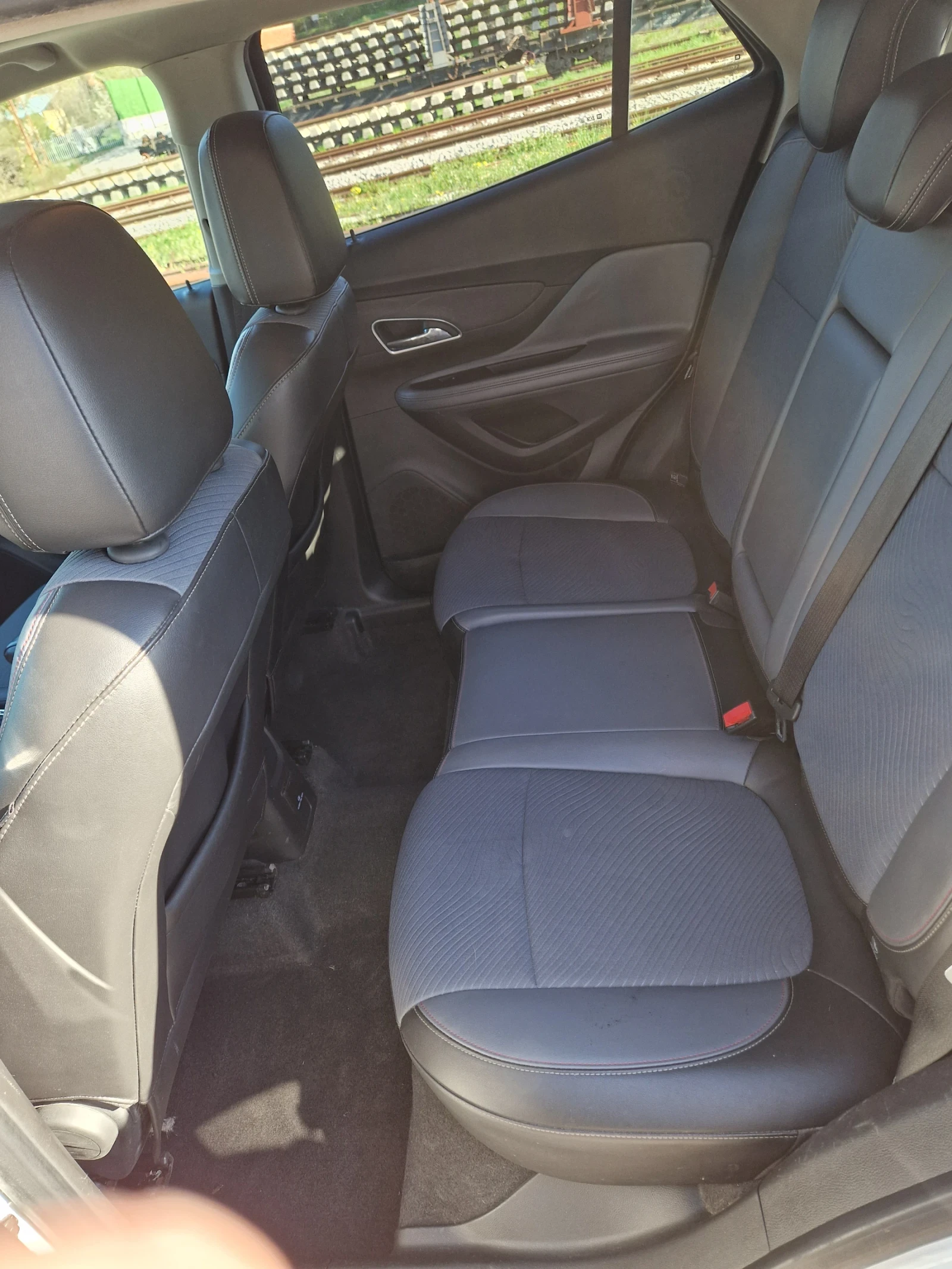 Opel Mokka Нов внос!!! 1.7CDTI 4х4, снимка 13 - Автомобили и джипове - 53639620