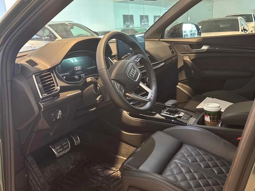 Audi SQ5 * Progressiv * AWD * DISTRONIC * ПОДГРЕВИ * CARFAX - изображение 5