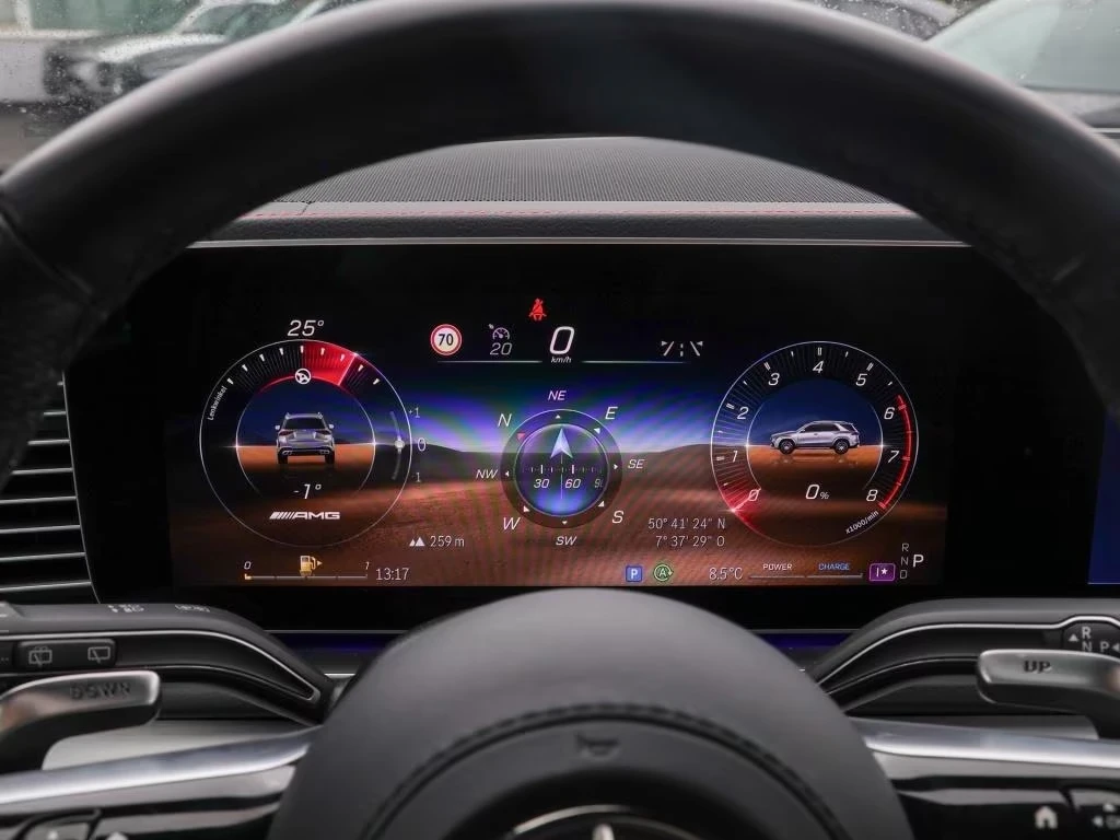 Mercedes-Benz GLE 53 4MATIC AMG/4-MATIC/FACELIFT/NIGHT/BURM/360/PANO/MULTIBEAM, снимка 4 - Автомобили и джипове - 54077432