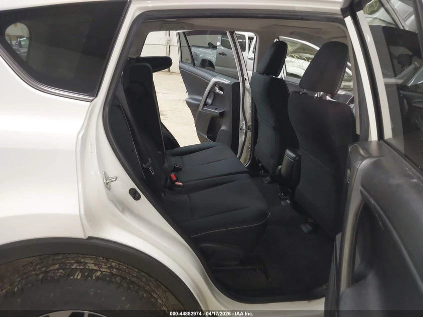 Toyota Rav4 2.5l Xle, снимка 8 - Автомобили и джипове - 54360860