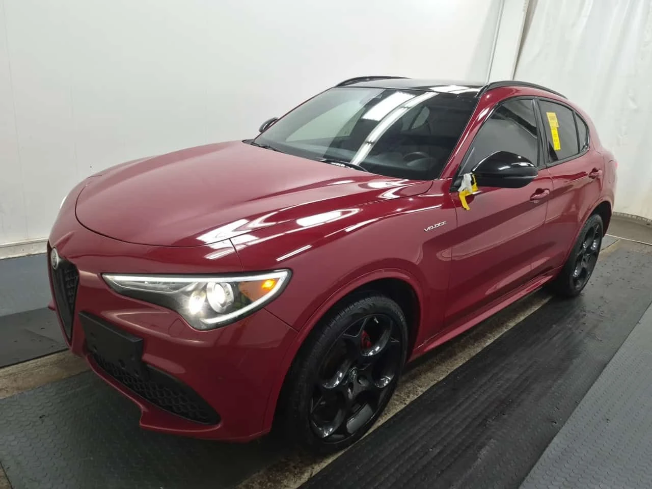 Alfa Romeo Stelvio * VELOCE * PANO* KEYLESS* ПОДГРЕВ* 