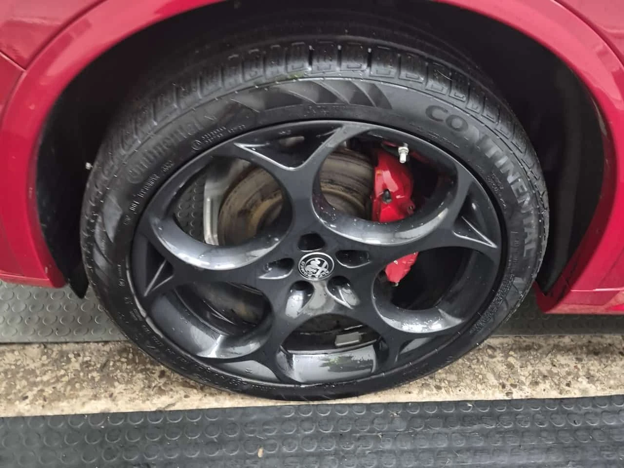 Alfa Romeo Stelvio * VELOCE * PANO* KEYLESS* ПОДГРЕВ* , снимка 6 - Автомобили и джипове - 54499479