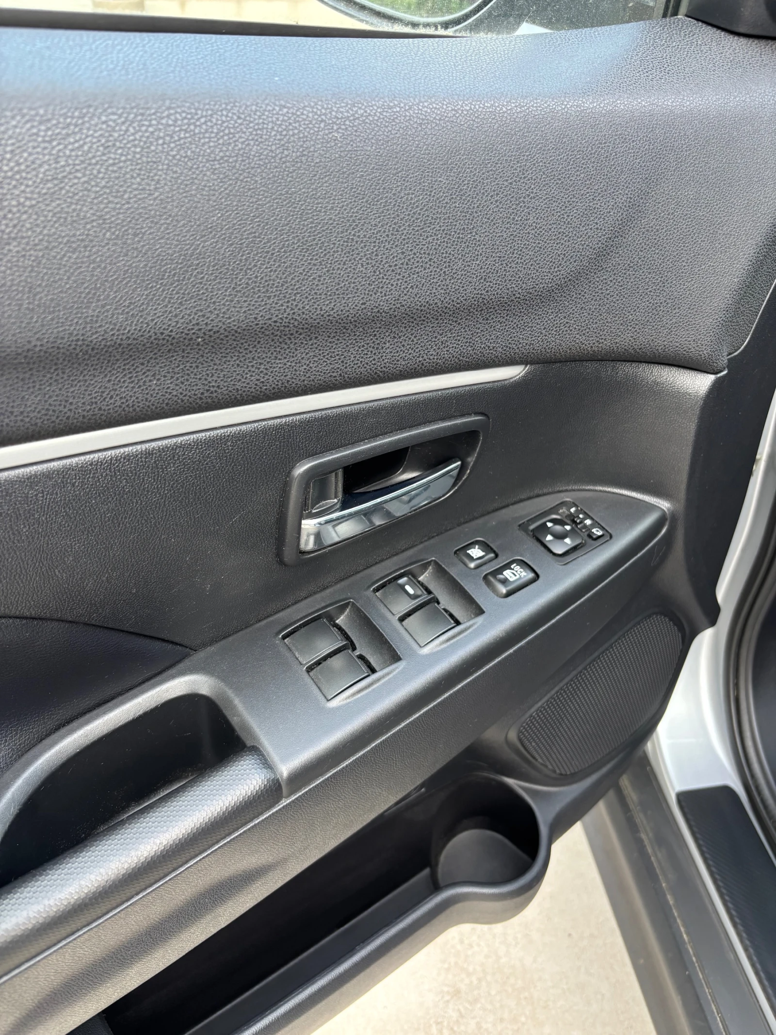 Mitsubishi ASX 4х4.НАВИ, КОЖА, ПАНОРАМА, ФУЛ ЕКСТРИ., снимка 17 - Автомобили и джипове - 55005807