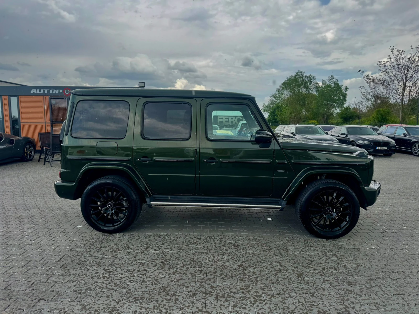 Mercedes-Benz G 400 * military green* burmester* вентилация* , снимка 7 - Автомобили и джипове - 55906835