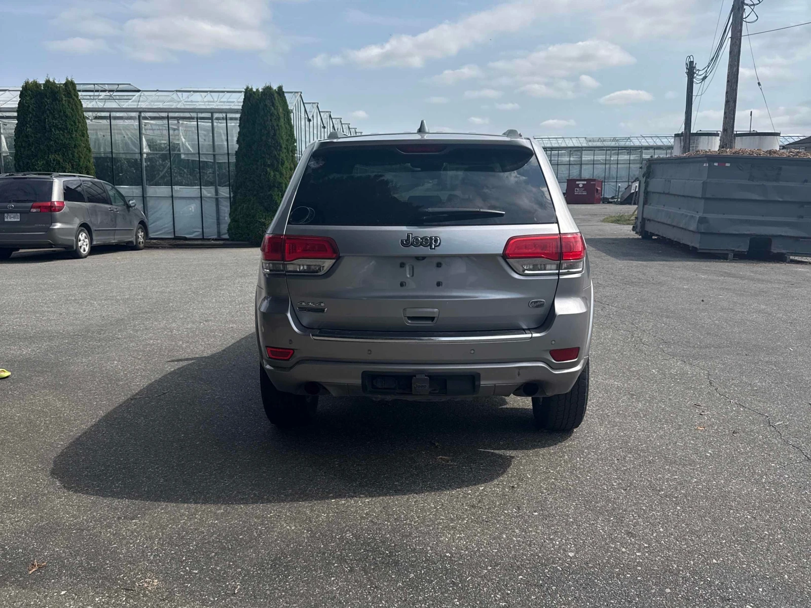 Jeep Grand cherokee * Overland* АВТОКРЕДИТ БЕЗ ПЪРВОНАЧАЛНА ВНОСКА* , снимка 4 - Автомобили и джипове - 55953381