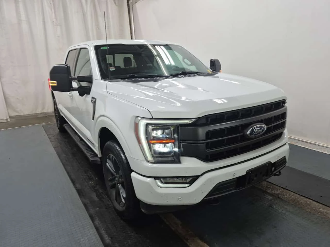 Ford F150 * 4wd Supercrew * ПОДГРЕВ * ОБДУХВАНЕ * , снимка 2 - Автомобили и джипове - 56309514