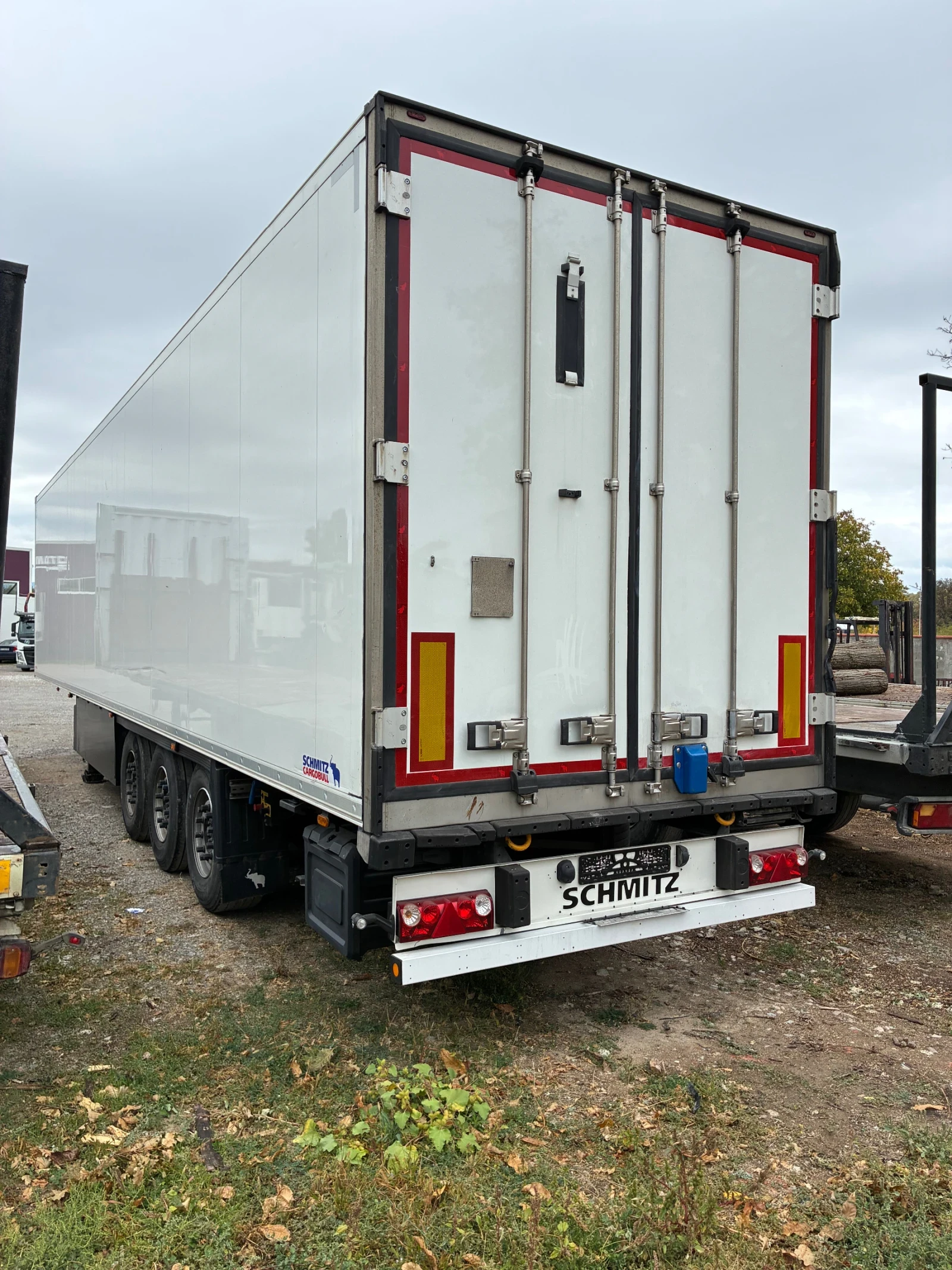 Полуремарке Schmitz, снимка 4 - Ремаркета - 56560431
