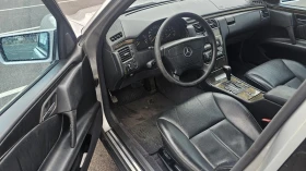 Mercedes-Benz E 300 3.0D AVANTGARDE AUTOMATIC KLIMATRONIK, снимка 11