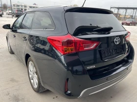 Toyota Auris 1.8 Hybrid, снимка 4