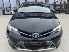 Toyota Auris 1.8 Hybrid, снимка 1