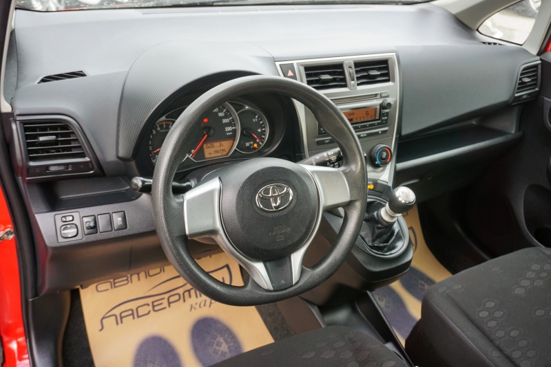 Toyota Verso S  1.3 i Dual VVT-i Cool, снимка 7 - Автомобили и джипове - 28368943